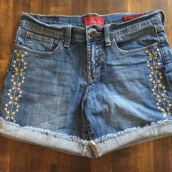 lucky brand roll up shorts